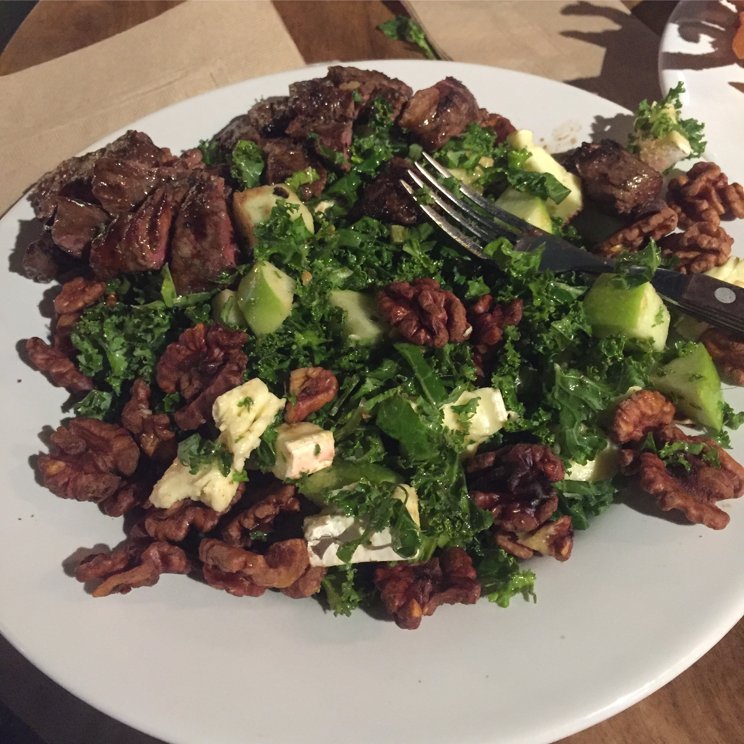 Bulletproof Kale Salad with Grass-fed beef